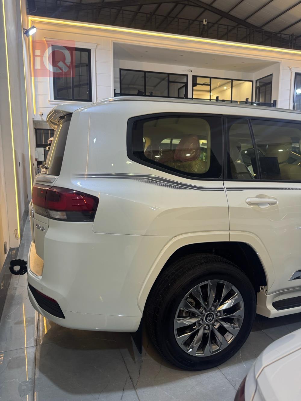 تويوتا لاندكروزر